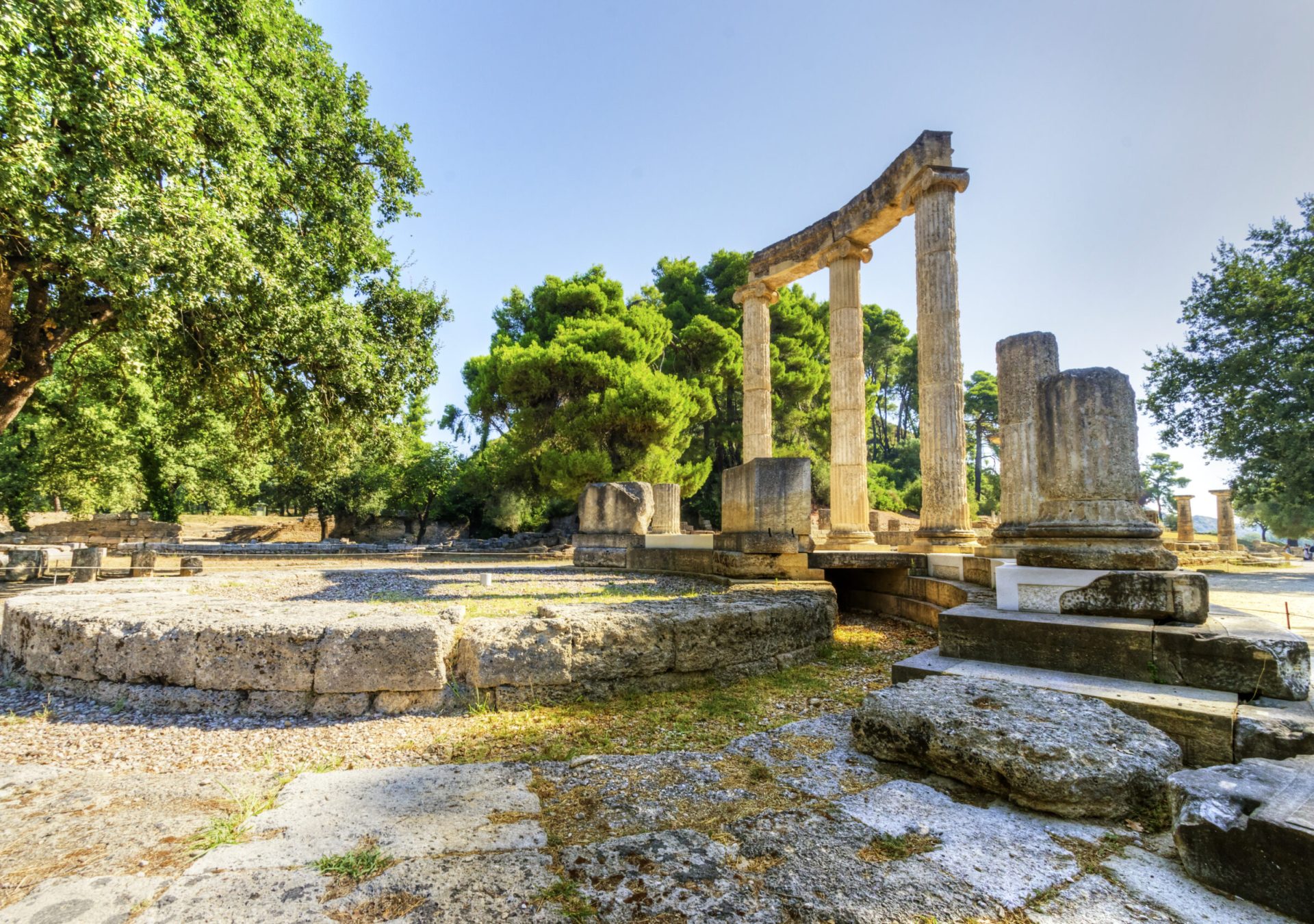 AA_Antike_StC3A4tte_Olympia_iStock-490186026_v8ejfr