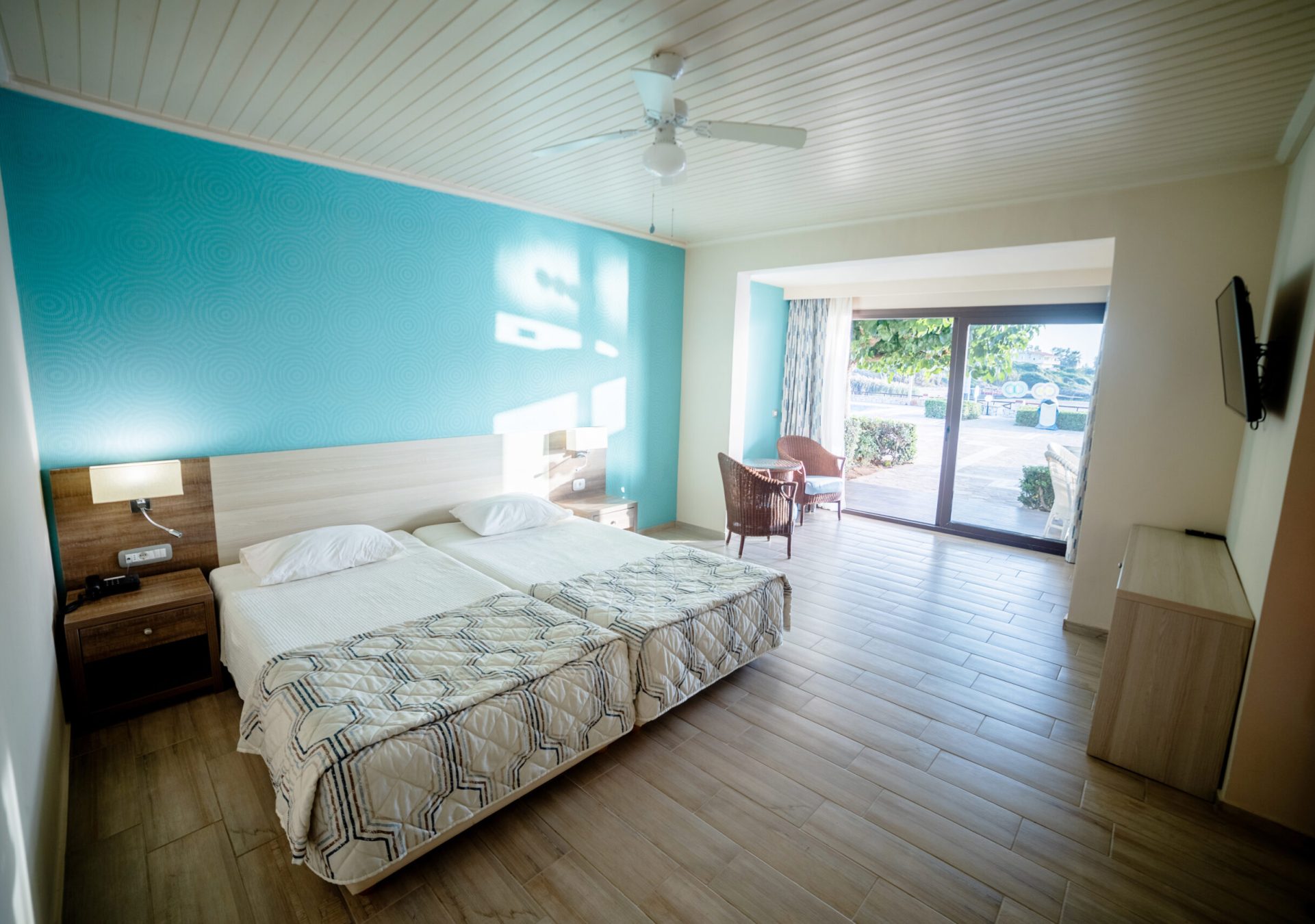 AA_Hotel-Aldemar-_N1A8761-HDR_trlxjb