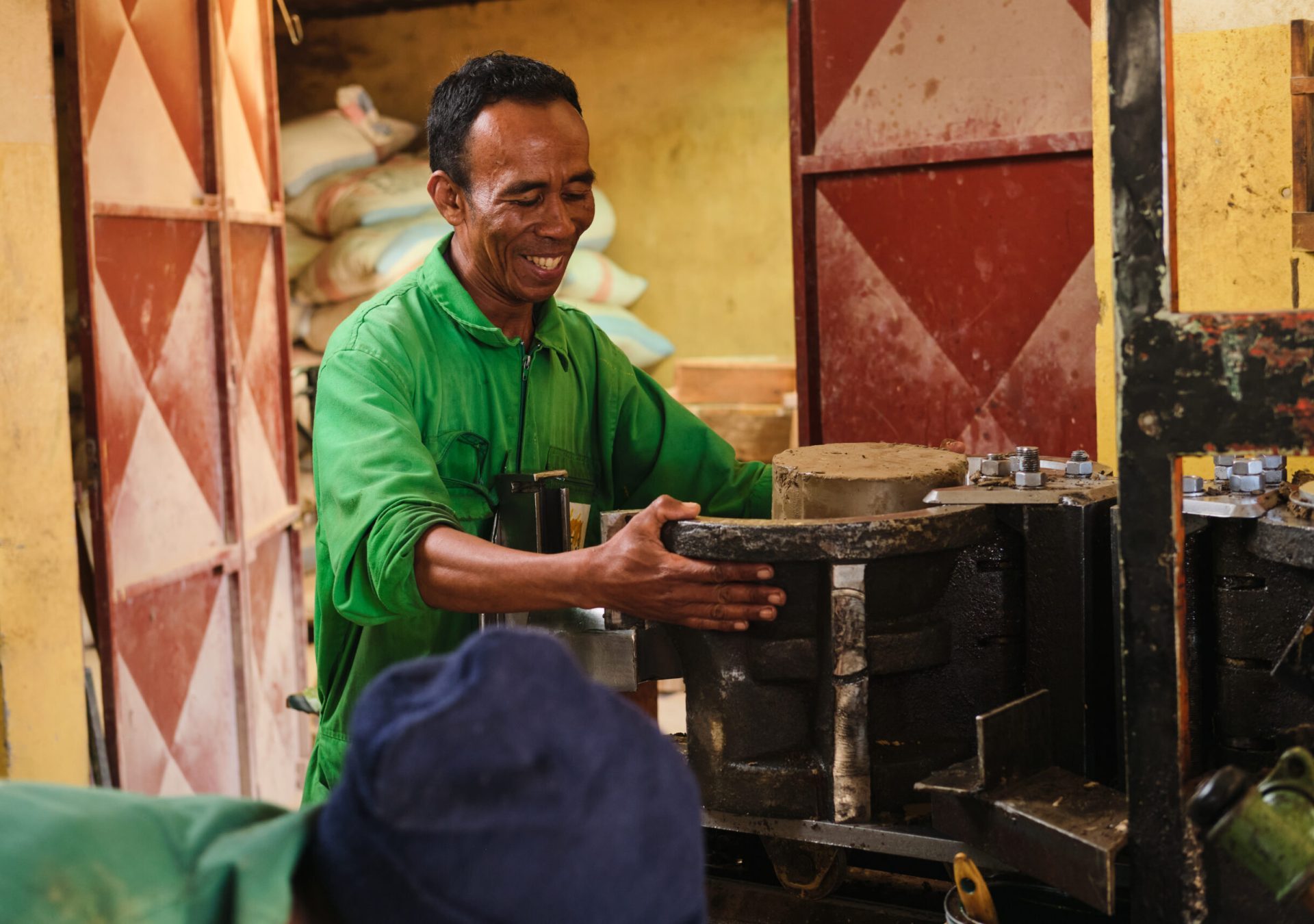 Site_de_production_d_ADES_C3A0_Fianarantsoa_4_mdffzg